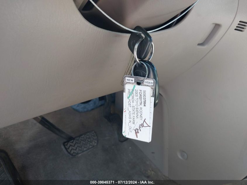 2005 Toyota Sienna Le VIN: 5TDZA23C25S318406 Lot: 39845371