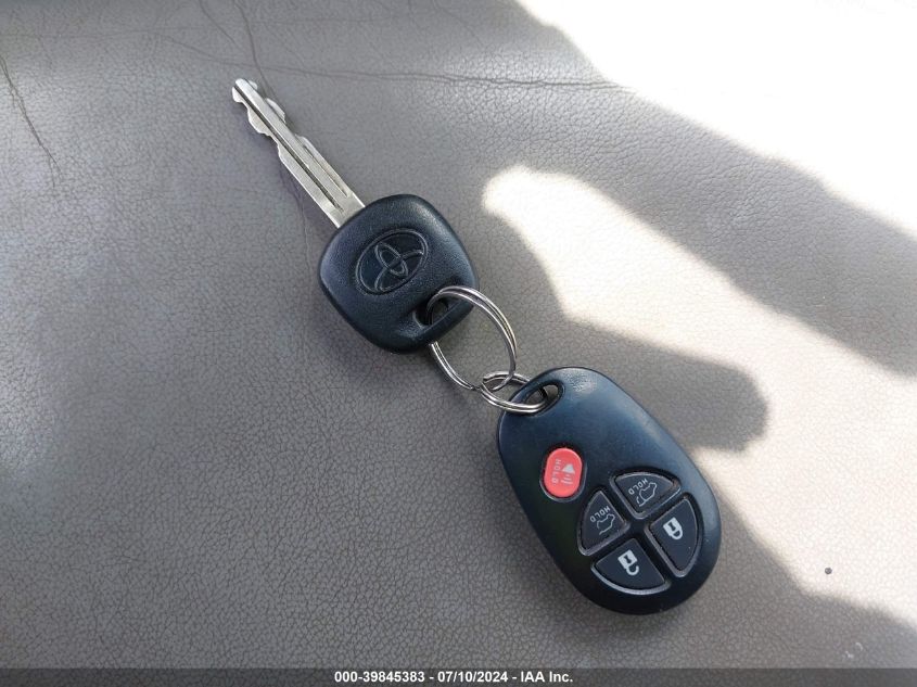 2012 Toyota Highlander Se V6 VIN: 5TDZK3EHXCS071757 Lot: 39845383