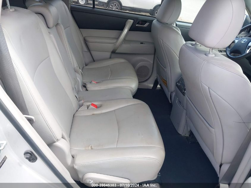 2012 Toyota Highlander Se V6 VIN: 5TDZK3EHXCS071757 Lot: 39845383