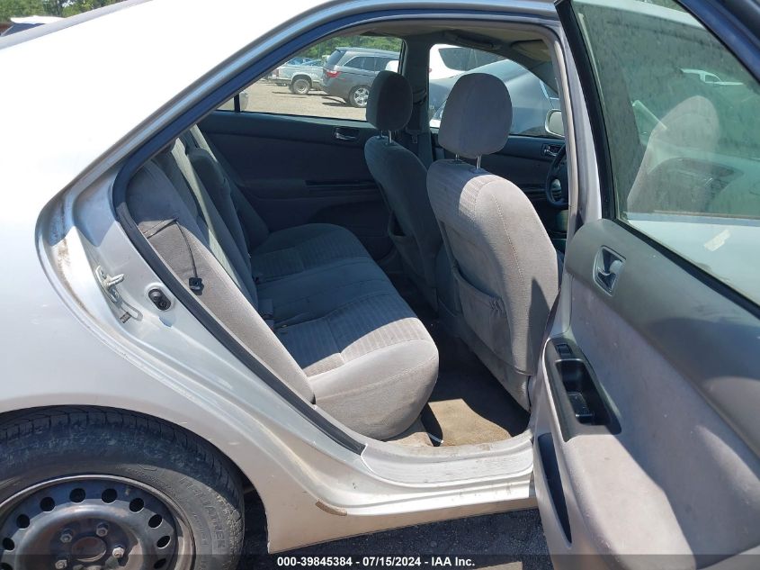 2005 Toyota Camry Le VIN: 4T1BE32K55U564250 Lot: 39845384