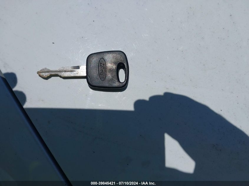 2002 Ford F-150 Lariat/Xl/Xlt VIN: 1FTRX17L42NA95192 Lot: 39845421