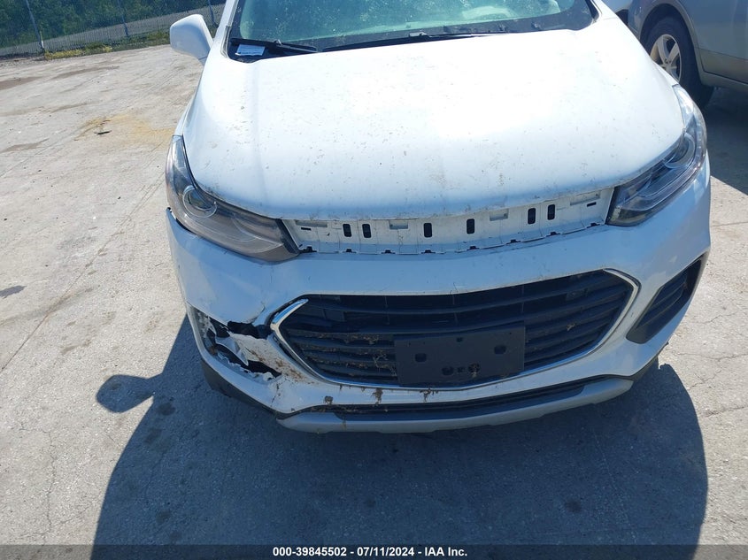 VIN KL7CJLSB3JB725802 2018 CHEVROLET TRAX 1LT
