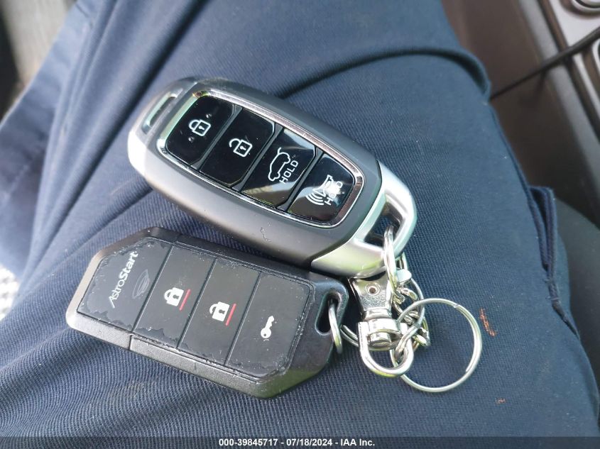 VIN KM8K2CAA4KU356924 2019 HYUNDAI KONA SEL