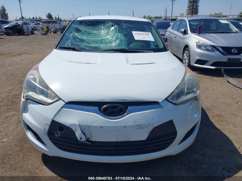 2013 Hyundai Veloster Base W/Gray VIN: KMHTC6AD1DU150489 Lot: 39845783