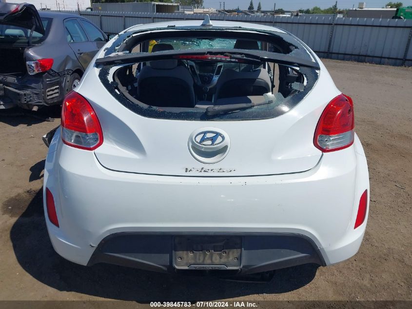 2013 Hyundai Veloster Base W/Gray VIN: KMHTC6AD1DU150489 Lot: 39845783