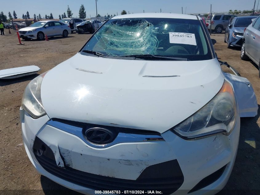 2013 Hyundai Veloster Base W/Gray VIN: KMHTC6AD1DU150489 Lot: 39845783