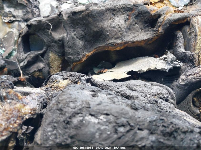 2015 Ford Explorer Xlt VIN: 1FM5K8D86FGA98137 Lot: 39845955