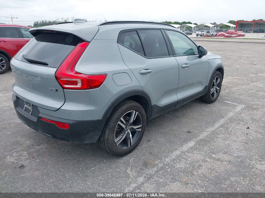 2024 Volvo Xc40 B5 Core Dark Theme VIN: YV4L12UK9R2222925 Lot: 39845967