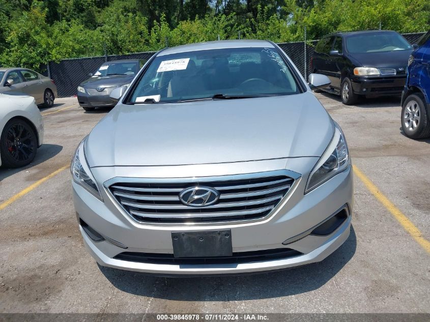 2016 Hyundai Sonata Se VIN: 5NPE24AF2GH352004 Lot: 39845978