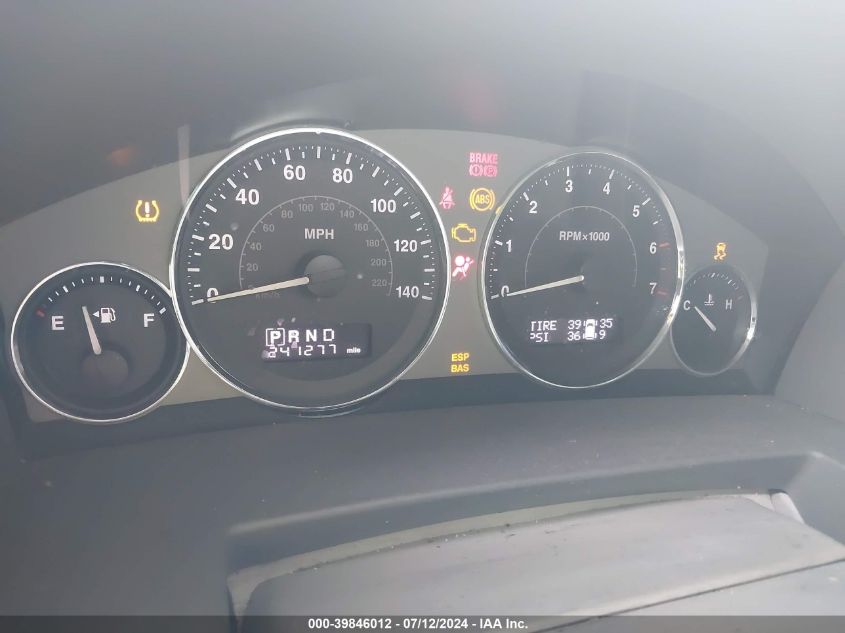 2008 Jeep Commander Limited VIN: 1J8HG58218C145875 Lot: 39846012