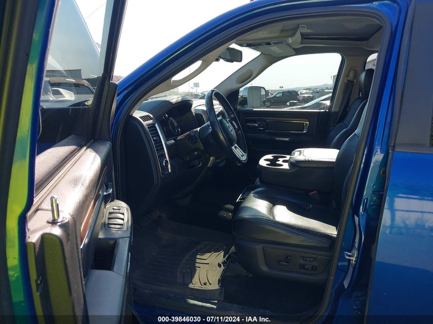 2015 RAM 2500 LARAMIE - 3C6UR5FL7FG557246