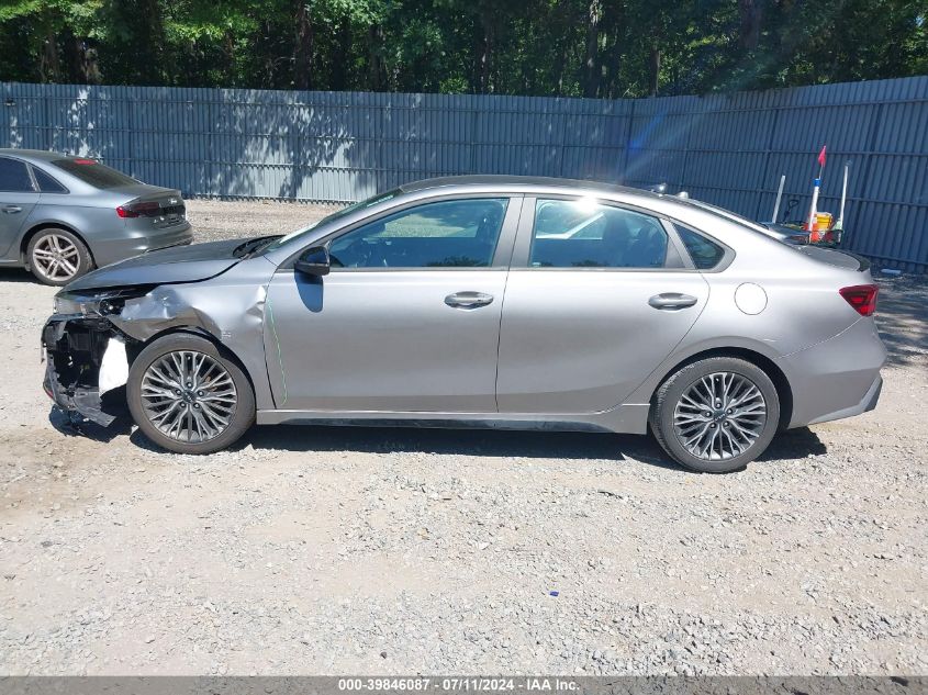 2023 Kia Forte Gt-Line VIN: 3KPF54AD3PE551223 Lot: 39846087