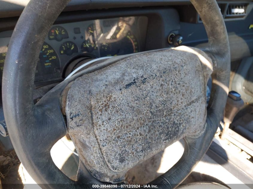 1992 Chevrolet Camaro Rs VIN: 1G1FP23E5NL124627 Lot: 39846098