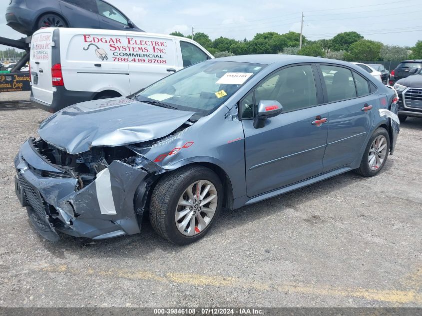 JTDVPMAE2MJ133796 2021 TOYOTA COROLLA - Image 2