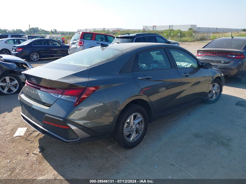 VIN KMHLL4DG5RU749459 2024 HYUNDAI ELANTRA SE