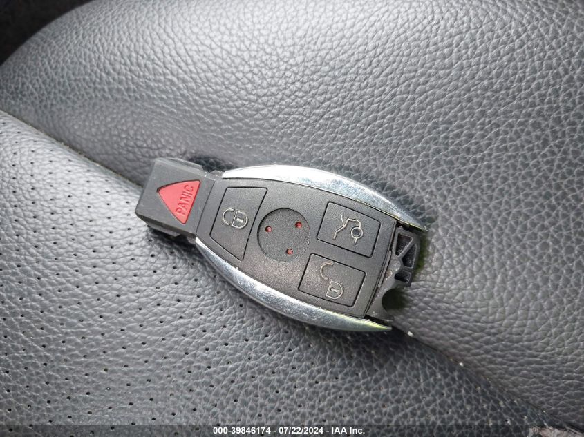 2009 Mercedes-Benz C 300 Luxury 4Matic/Sport 4Matic VIN: WDDGF81X99R055178 Lot: 39846174