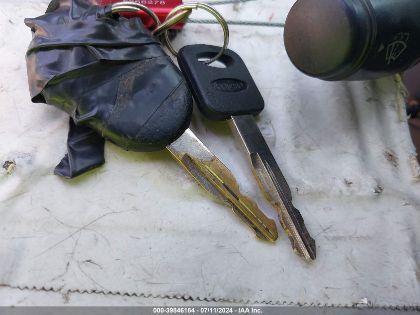 2011 Ford Crown Victoria Lx VIN: 2FABP7EV6BX147290 Lot: 39846184