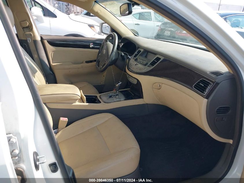 2011 Hyundai Genesis 3.8 VIN: KMHGC4DEXBU136937 Lot: 39846350