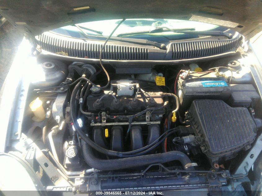 1B3ES56C75D182662 2005 Dodge Neon