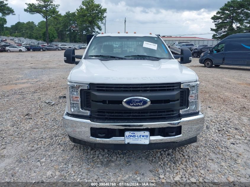 2019 Ford F-350 Chassis Xl VIN: 1FD8W3G69KED72418 Lot: 39846768