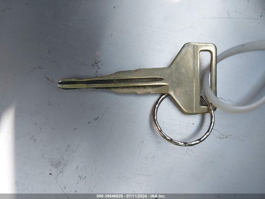 1992 Toyota Previa Dlx VIN: JT3AC11R0N1045394 Lot: 39846828