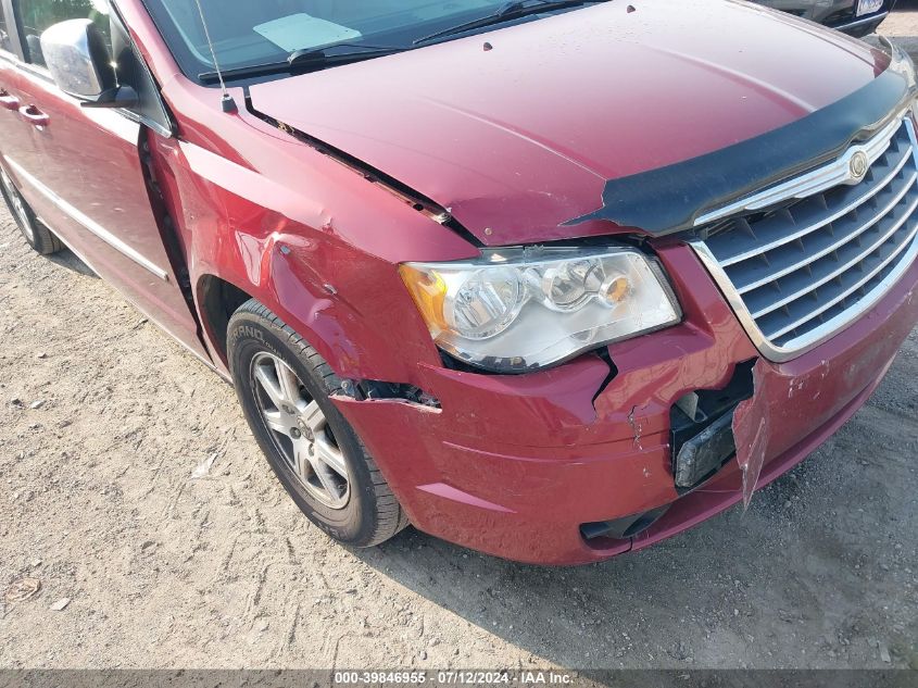 2010 Chrysler Town & Country Touring Plus VIN: 2A4RR8D17AR404915 Lot: 39846955