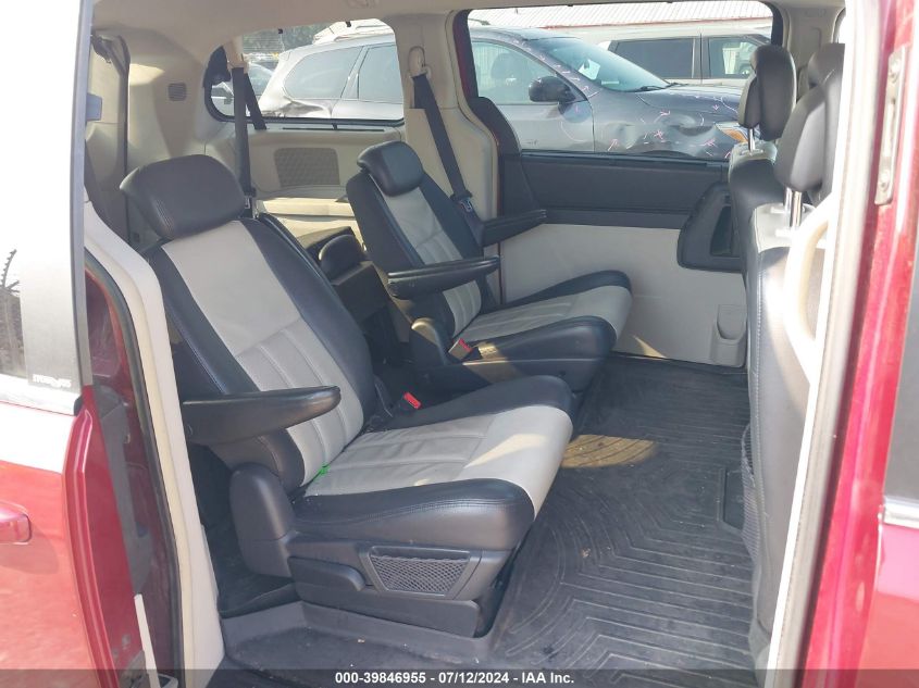 2010 Chrysler Town & Country Touring Plus VIN: 2A4RR8D17AR404915 Lot: 39846955