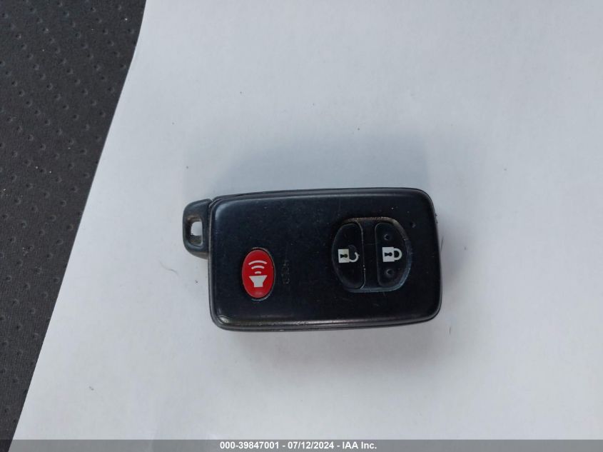 2011 Toyota Prius Two VIN: JTDKN3DU2B1430568 Lot: 39847001