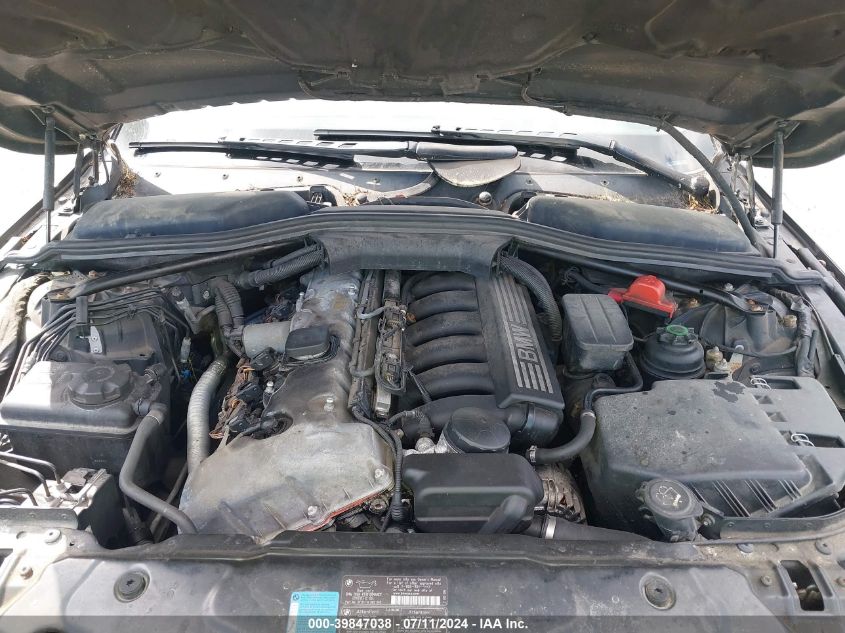 2007 BMW 530Xi VIN: WBANF73527CU28906 Lot: 39847038