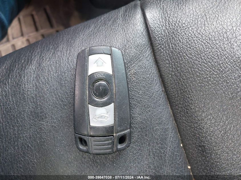 2007 BMW 530Xi VIN: WBANF73527CU28906 Lot: 39847038