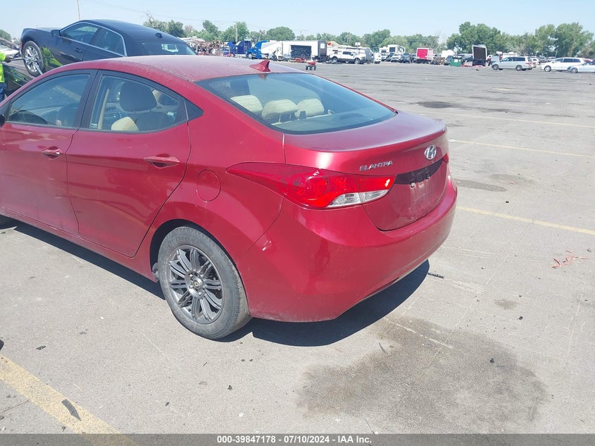 2012 Hyundai Elantra Gls (Ulsan Plant) VIN: KMHDH4AE4CU243086 Lot: 39847178