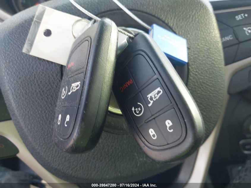 2015 Jeep Cherokee Limited VIN: 1C4PJLDBXFW738001 Lot: 39847280