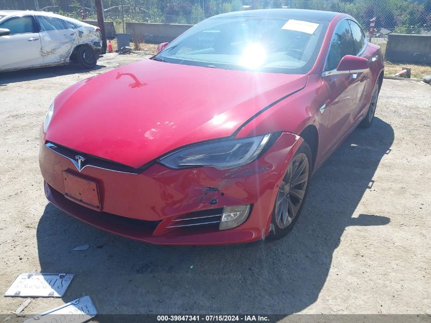 2018 Tesla Model S 100D/75D/P100D VIN: 5YJSA1E29JF262575 Lot: 39847341