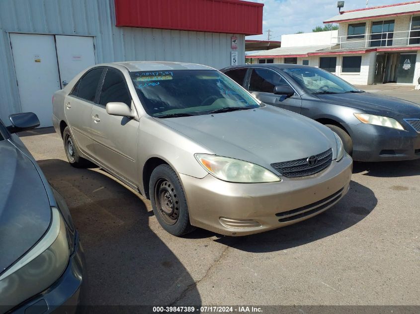 2004 Toyota Camry Le VIN: 4T1BE32K44U802426 Lot: 39847389