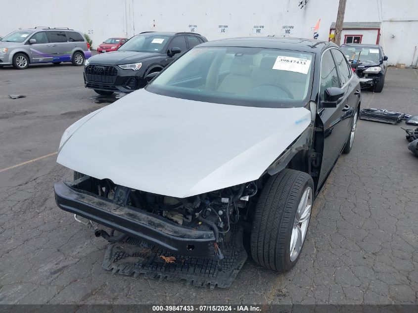 2015 Volkswagen Passat 2.0L Tdi Se VIN: 1VWBV7A34FC012779 Lot: 39847433