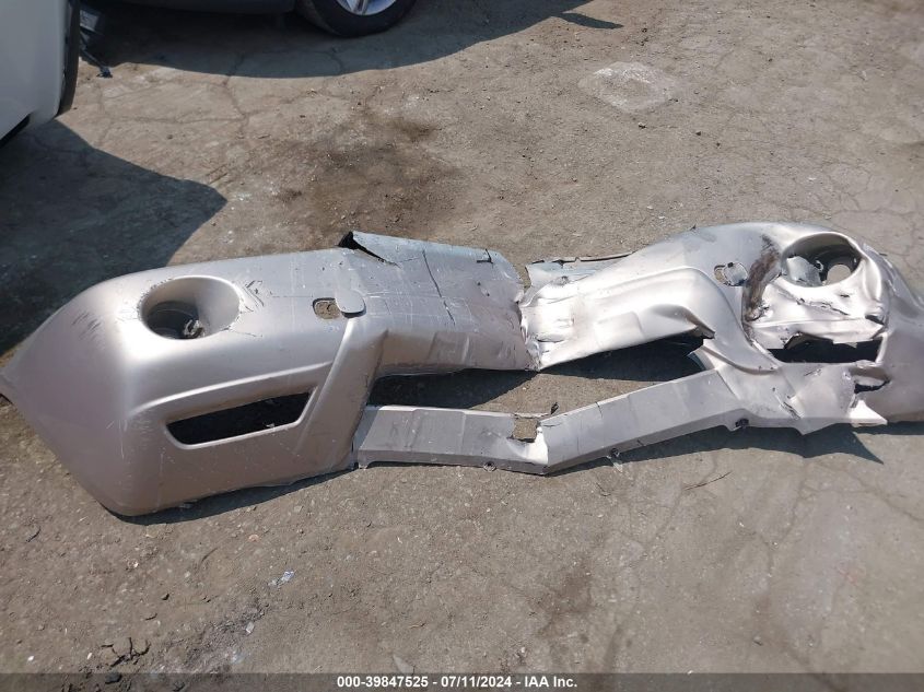 2004 Toyota Highlander Limited V6 VIN: JTEDP21A740032946 Lot: 39847525