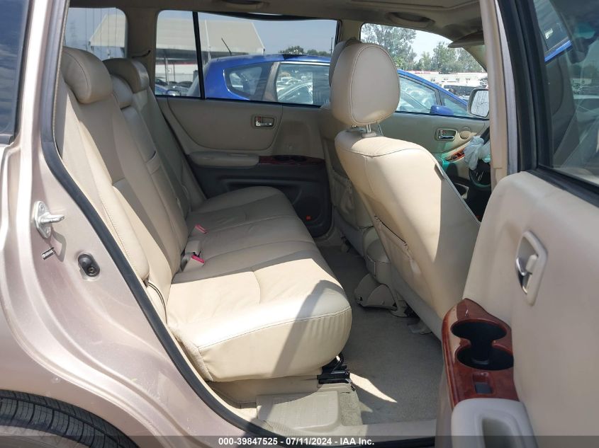 2004 Toyota Highlander Limited V6 VIN: JTEDP21A740032946 Lot: 39847525