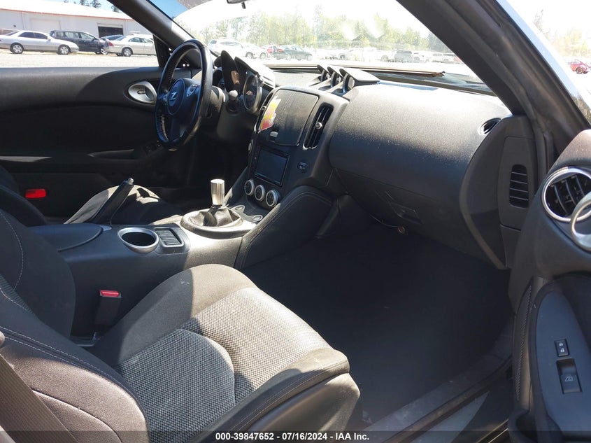 2011 Nissan 370Z VIN: JN1AZ4EH8BM553400 Lot: 39847652