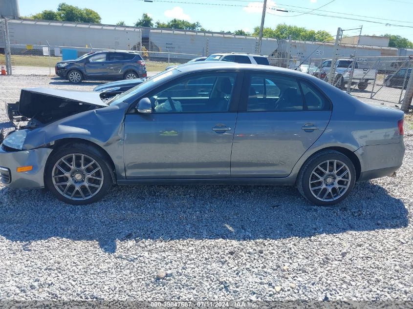 2010 Volkswagen Jetta S VIN: 3VWJX7AJ3AM080082 Lot: 39847687