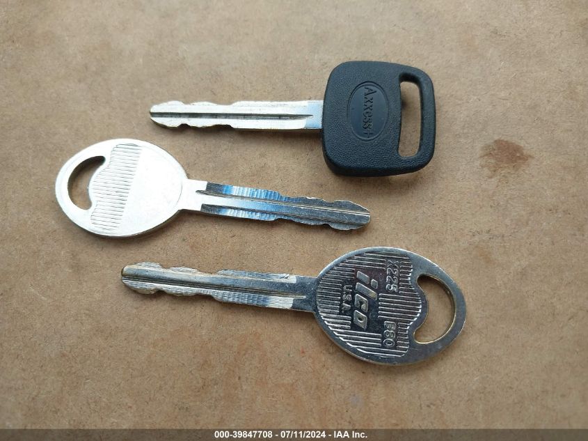 2000 Chevrolet Prizm VIN: 1Y1SK5287YZ416360 Lot: 39847708