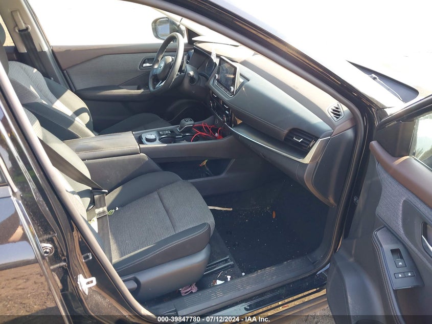 2021 NISSAN ROGUE 2.5L I-4 DI, DOHC, V(VIN: 5N1AT3BB7MC739992