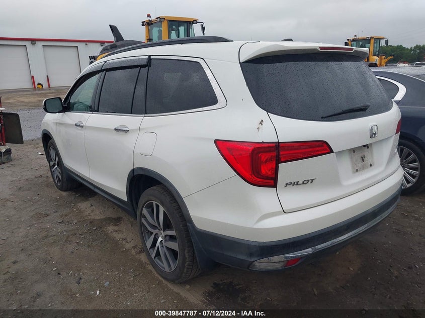 2016 HONDA PILOT TOURING - 5FNYF6H97GB110787