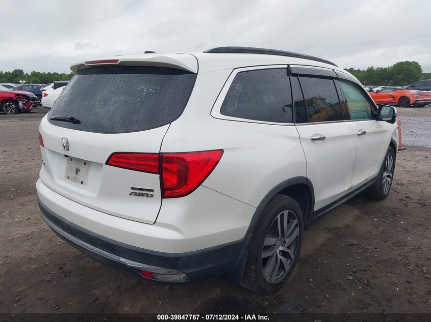 2016 HONDA PILOT TOURING - 5FNYF6H97GB110787