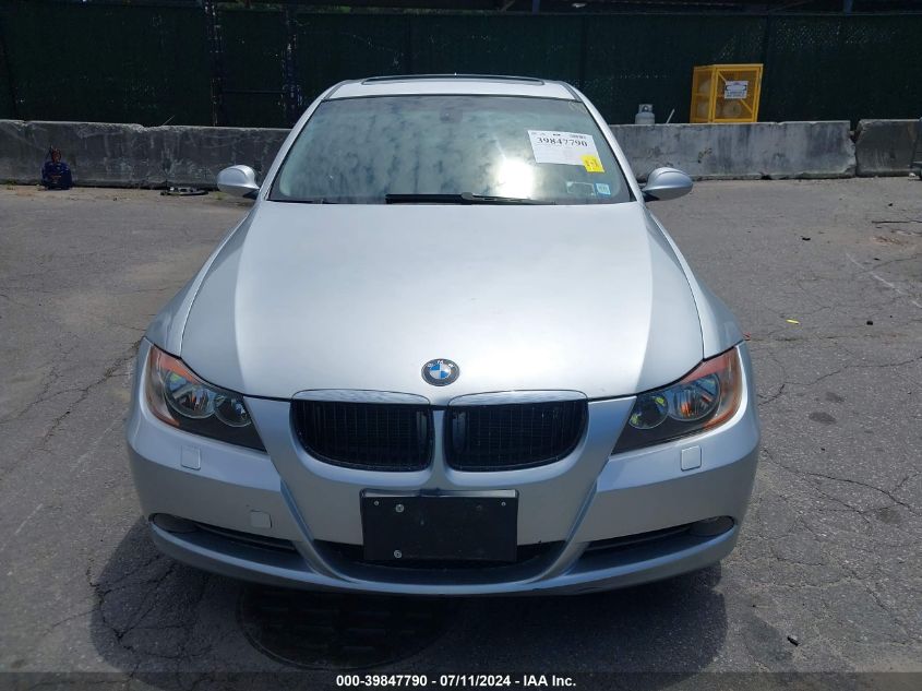 2008 BMW 328Xi VIN: WBAVC73538KX91392 Lot: 39847790