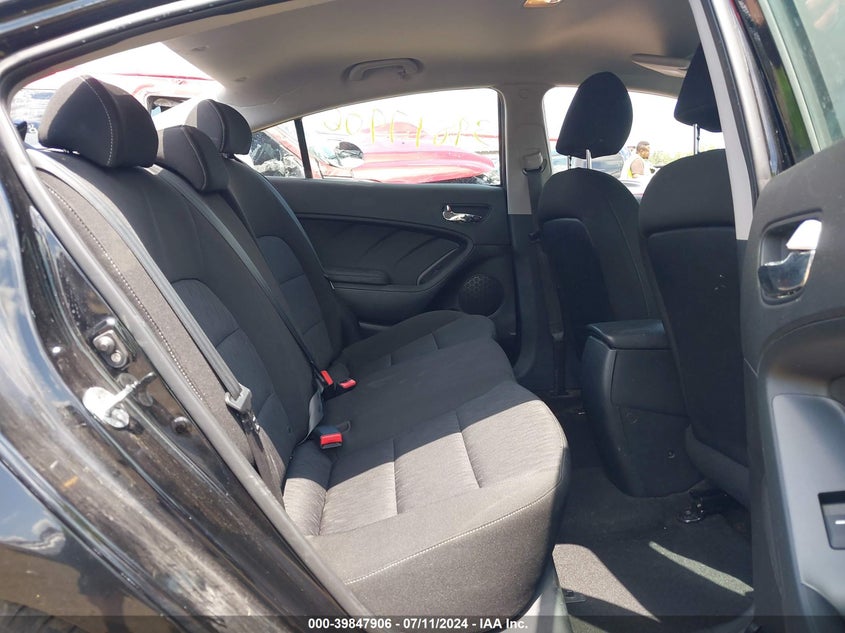 2016 KIA FORTE LX - KNAFK4A69G5614814