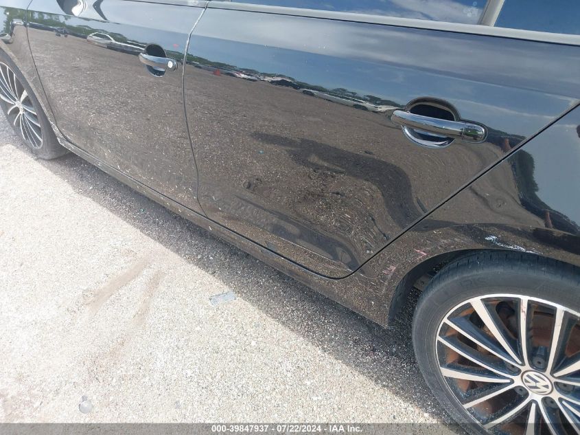 2016 Volkswagen Jetta 1.8T Sport VIN: 3VWD17AJ7GM416405 Lot: 39847937