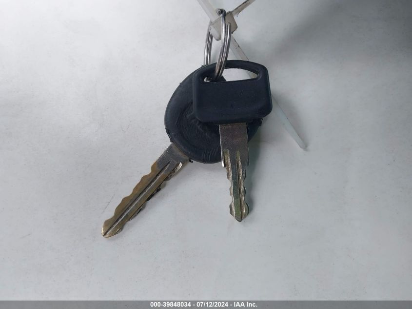 2003 GMC Sonoma Sls VIN: 1GTCS19X738104505 Lot: 39848034