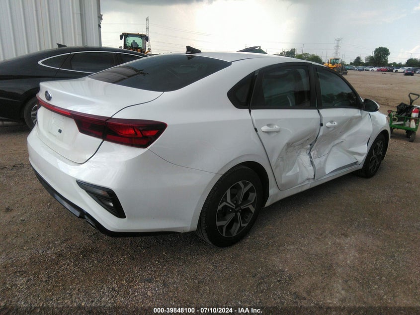 2021 KIA FORTE LXS - 3KPF24AD8ME349935