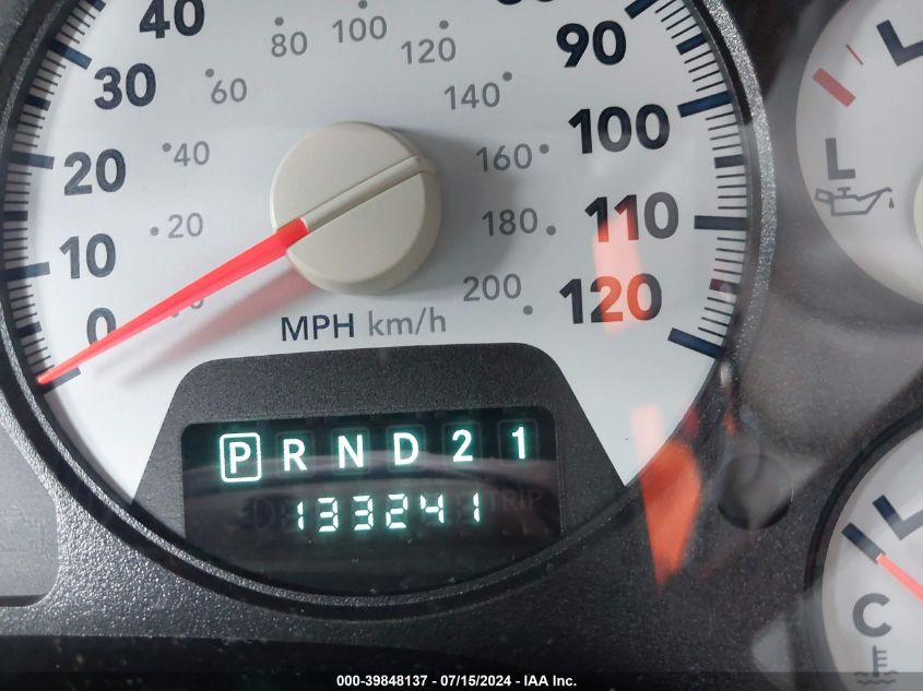 2007 Dodge Ram 1500 Slt/Trx4 Off Road/Sport VIN: 1D7HU182X7J558242 Lot: 39848137