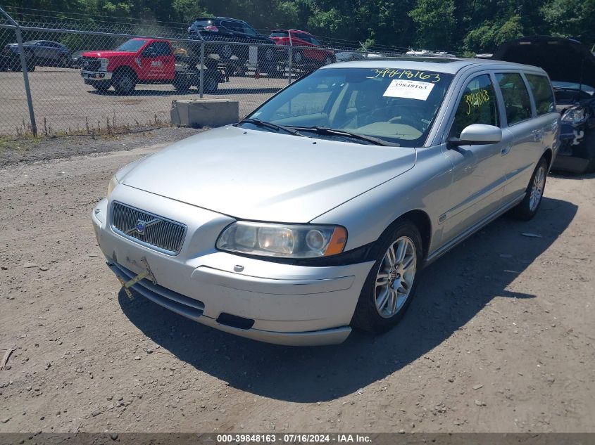 2006 Volvo V70 2.4 VIN: YV1SW640062572911 Lot: 39848163